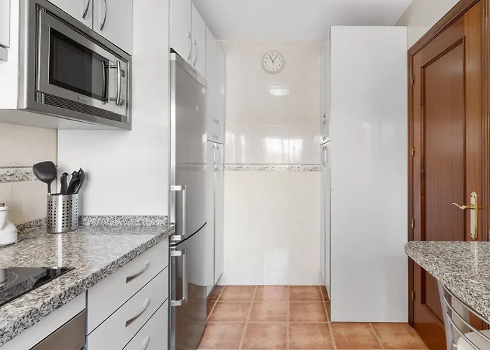 Floor Park Apartment *